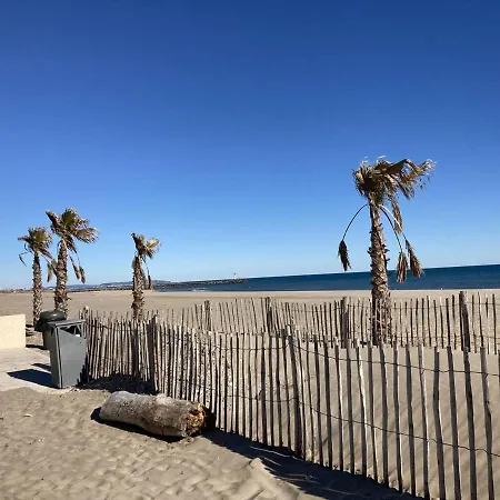 Διαμέρισμα Renove En Rez-de-jardin, Terrasse Et A 3 Min A Pied - Fr-1-723-99 Agde